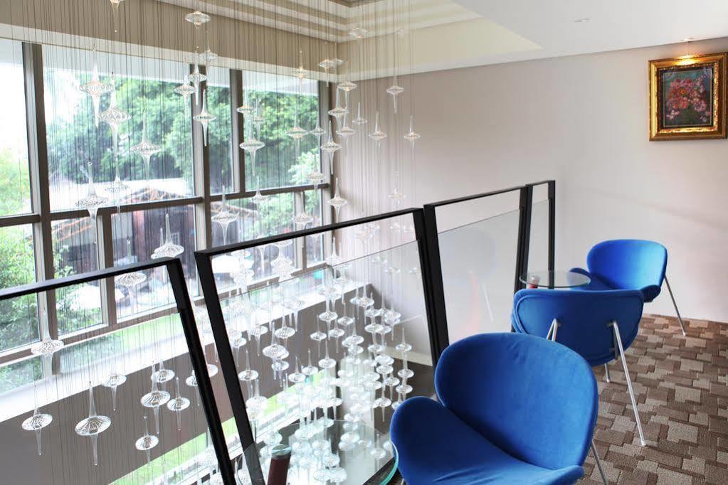 Micasa Hotel Tajcshung Kültér fotó