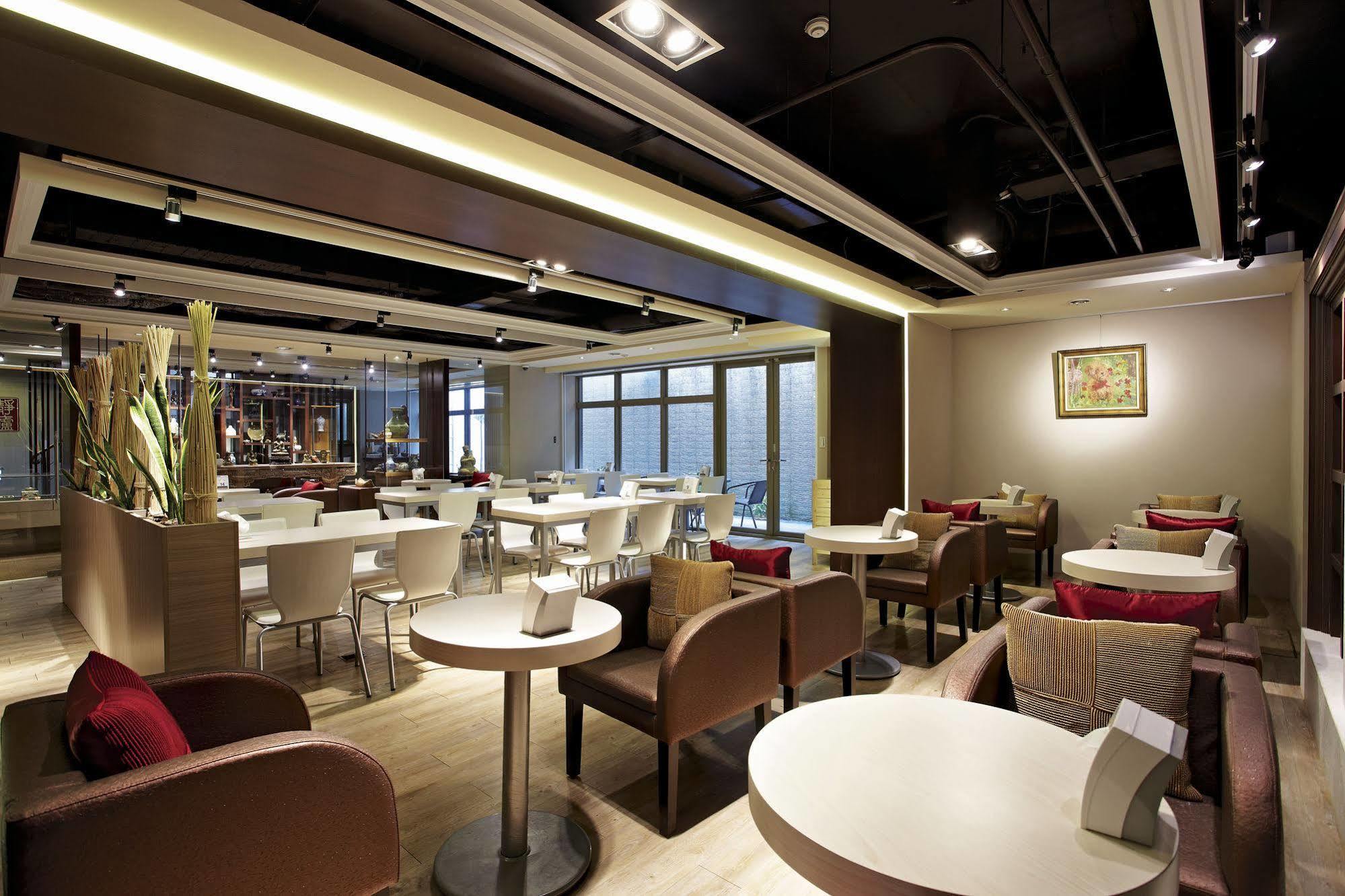 Micasa Hotel Tajcshung Kültér fotó