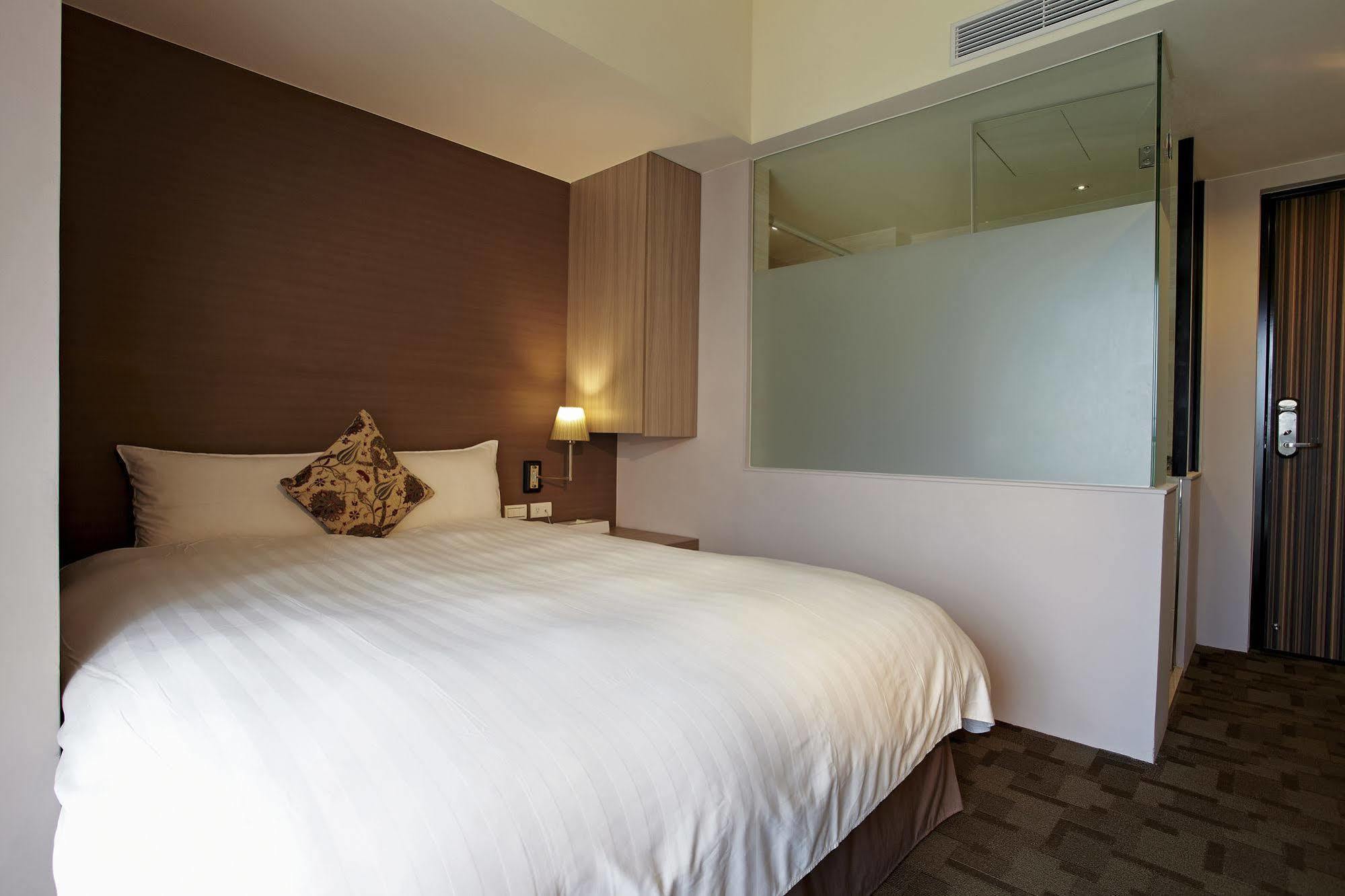 Micasa Hotel Tajcshung Kültér fotó